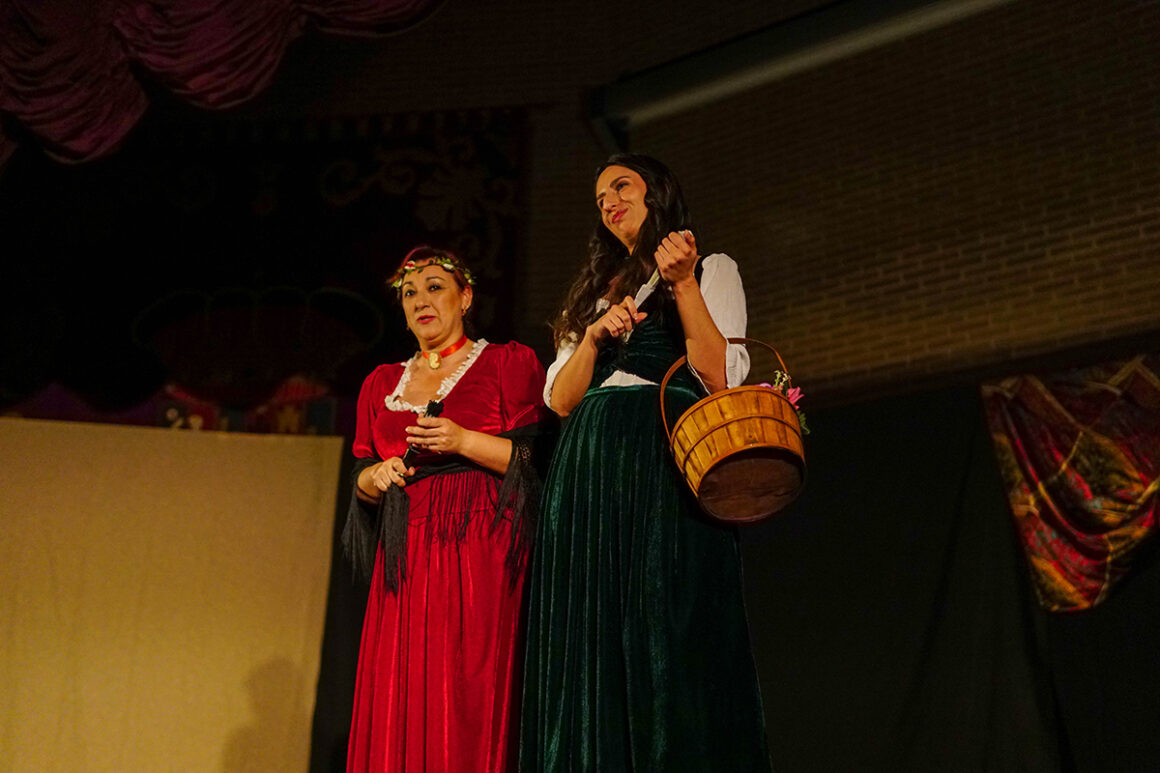 Obra de teatro LAS MÁS CARAS