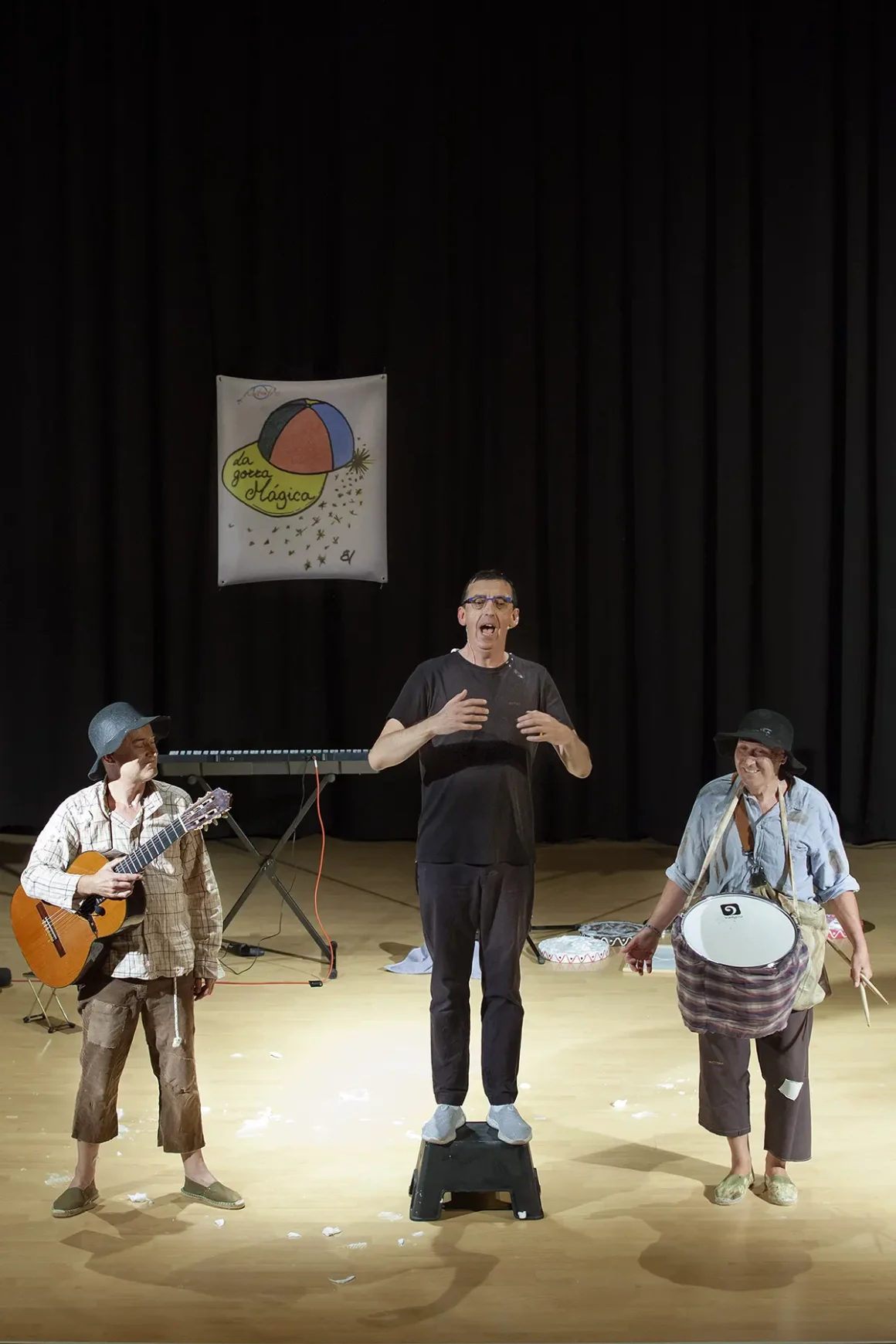 EL RETORNO DE LA GORRA MÁGICA SEGUNDA PARTE  (Teatro Infantil y Familiar)